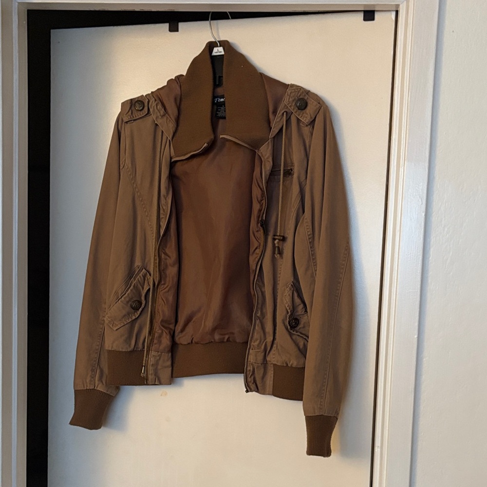 Women's Tan Jacket
